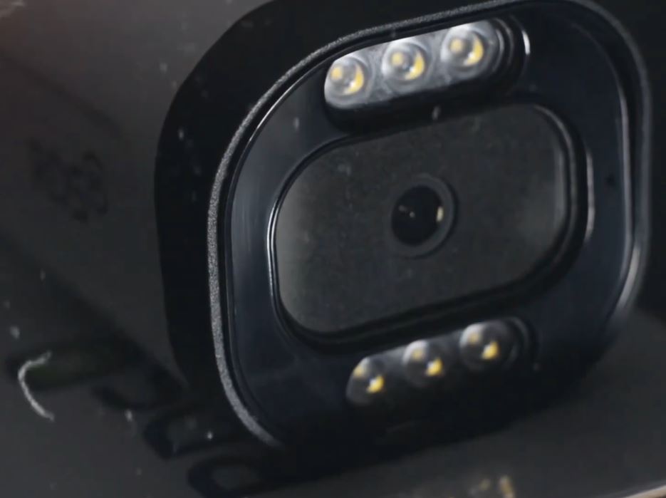 دوربین 5 مگاپیکسل آر دی اس مدل ACM510-ZUL دارای لنز HD ثابت 3.6mm است.
